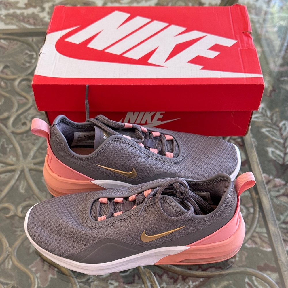 Nike New Grey and Pink Women's Sneakers